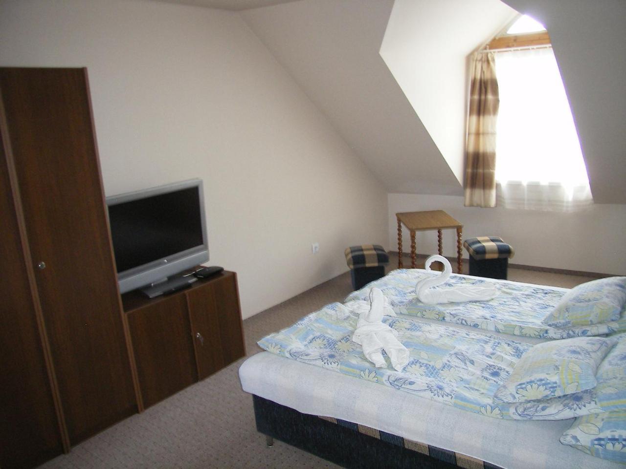 Palma Apartmanhaz Harkány Pokoj fotografie
